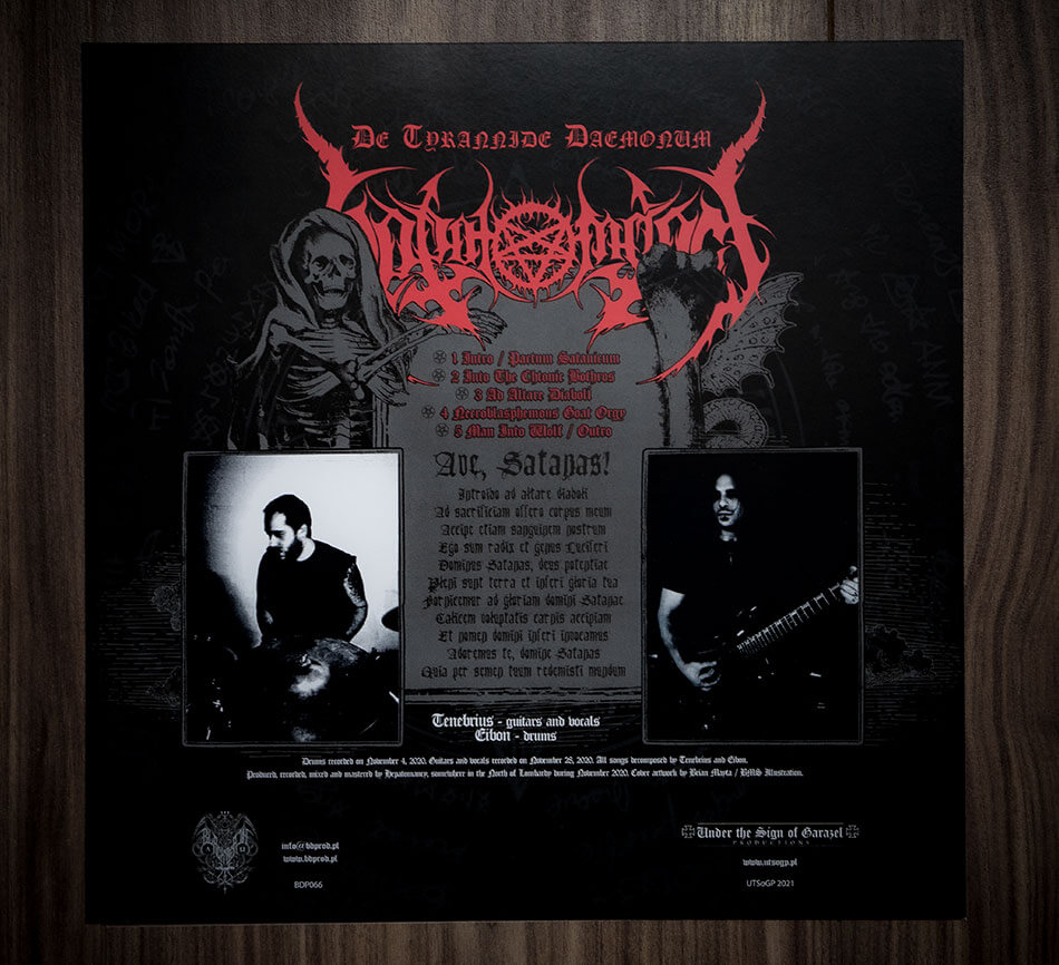 Hell's-Coronation_Hepatomancy_12LP-vinyl3.jpg
