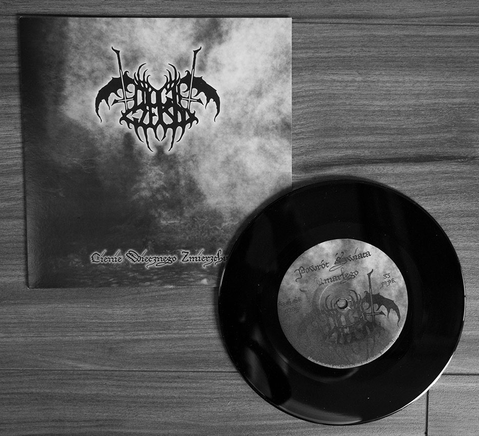 Duch_Czerni_Cienie_wiecznego_Zmierzchu-12LP-vinyl4.jpg