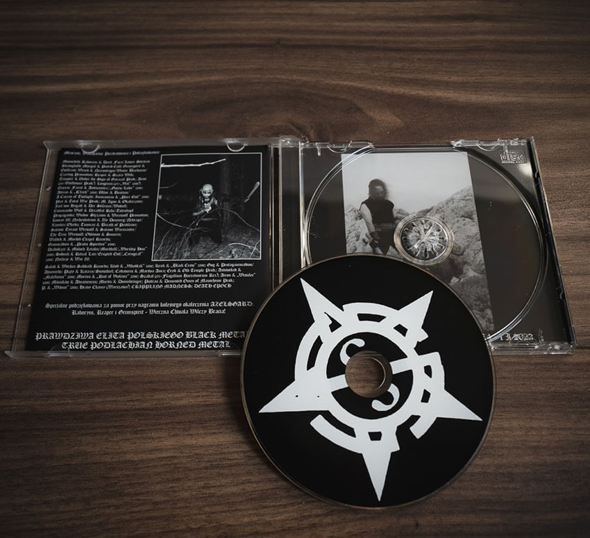Azelsgard---Under-The-Sign-Of-The-Black-Wolf-CD3.jpg